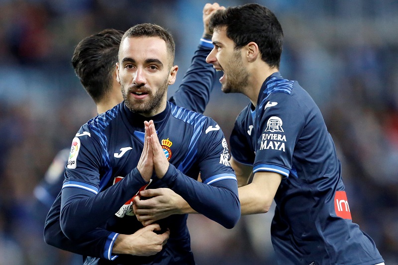 ПРИМЕРА: Еспањол бежи из опасне зоне